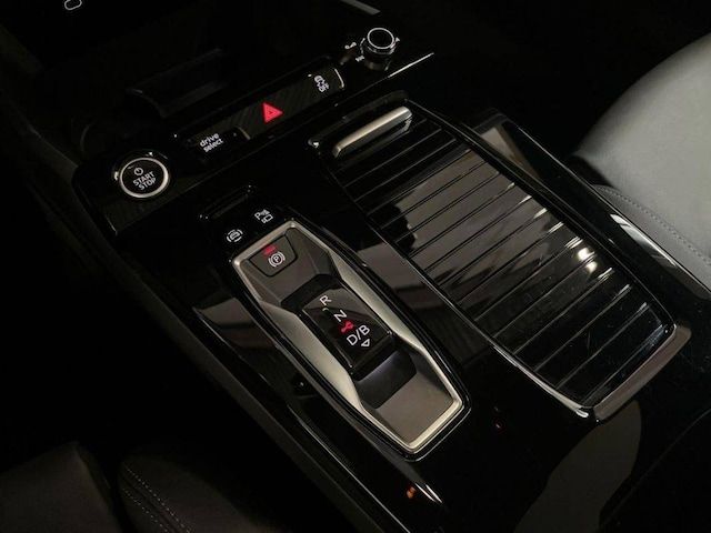 Audi A6 Avant E-tron S Line E-tron Performance 270,00 KW - 2025 - Joinsteer - #11