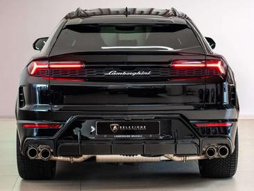 Lamborghini Urus — photo 4