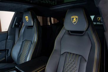 Lamborghini Urus — photo 6