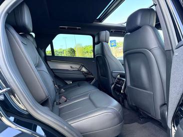 Land Rover Range Rover Sport D250 — photo 16