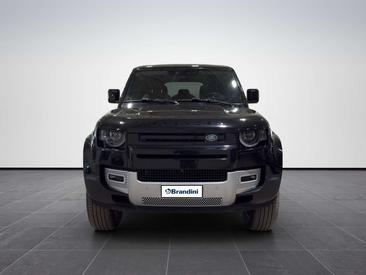 Land Rover Defender 110 SE 3.0 I6 MHEV — photo 2