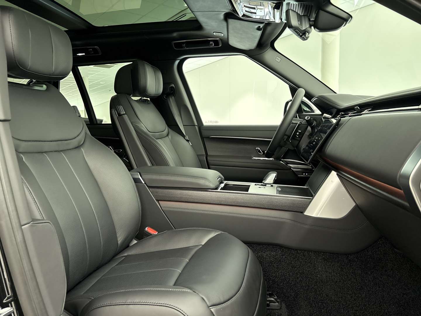 Land Rover Range Rover P460e Autobiography PHEV - 2025 - Joinsteer - #4