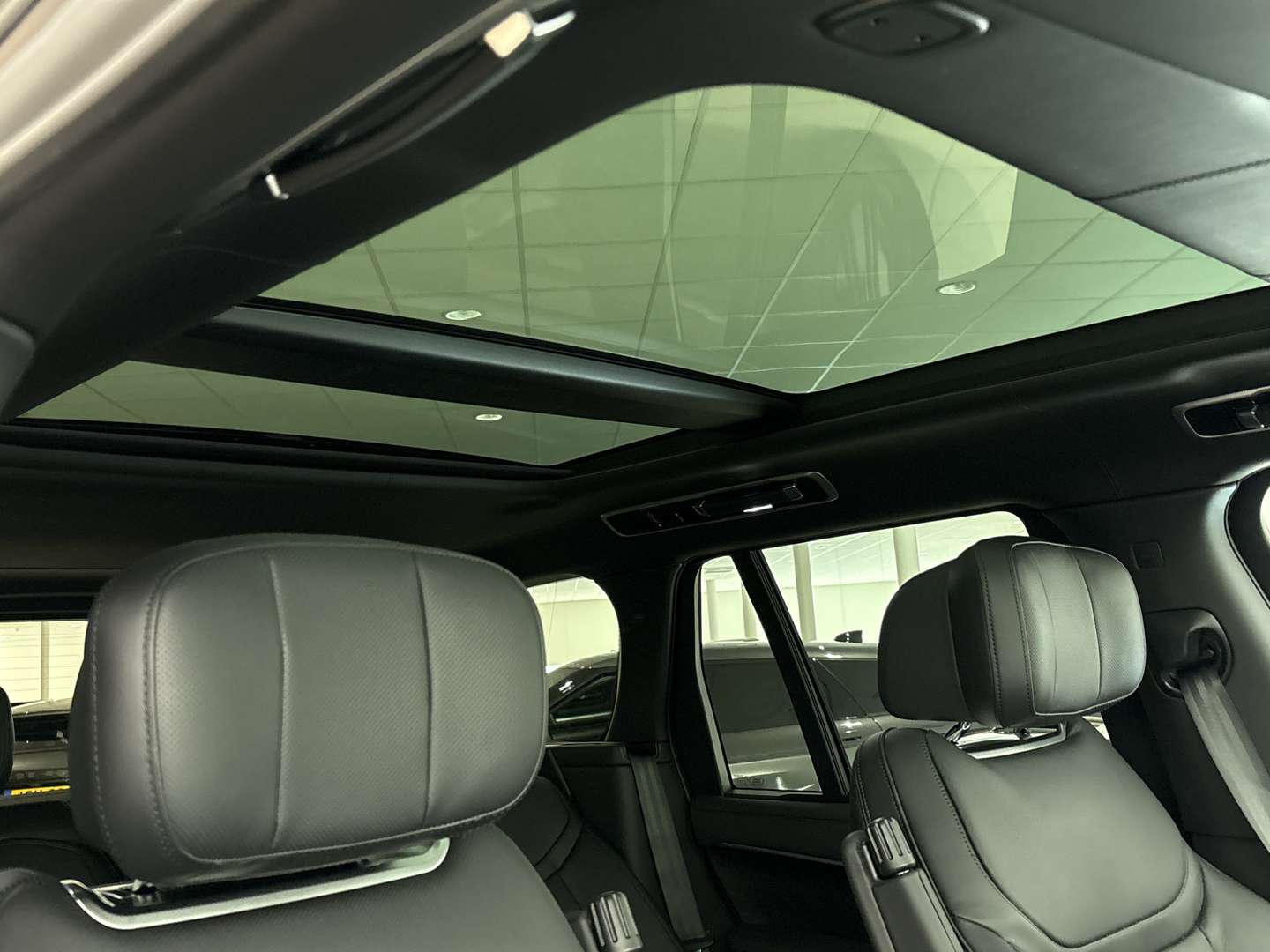 Land Rover Range Rover P460e Autobiography PHEV - 2025 - Joinsteer - #15