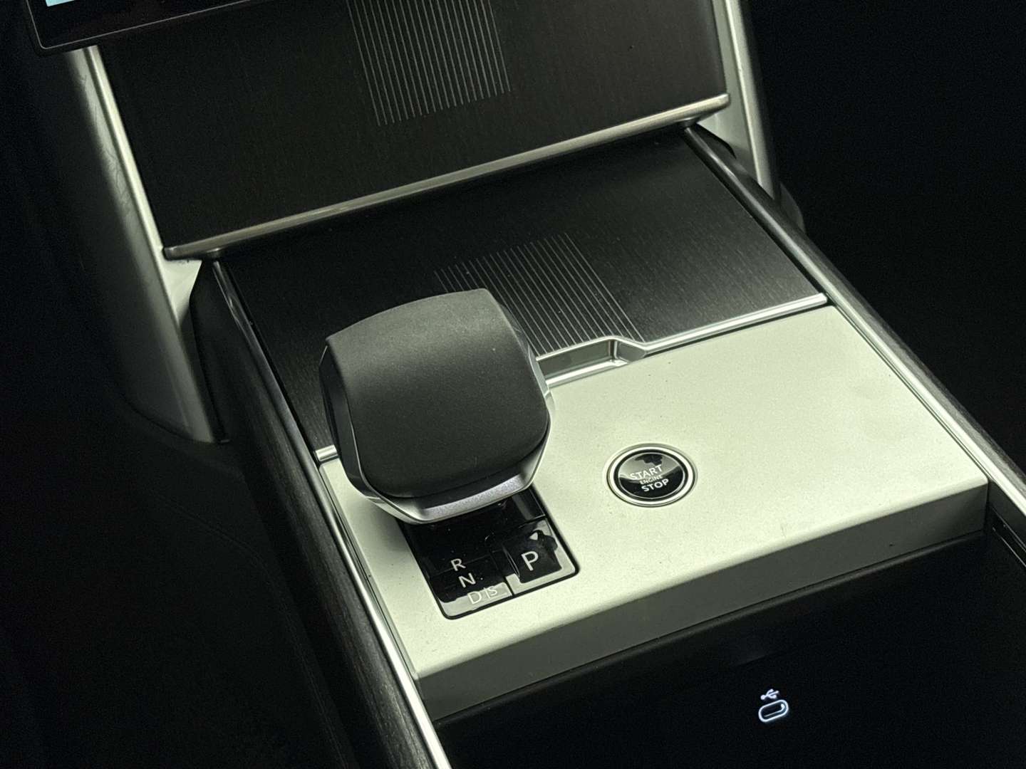 Land Rover Range Rover P460e Autobiography PHEV - 2025 - Joinsteer - #17
