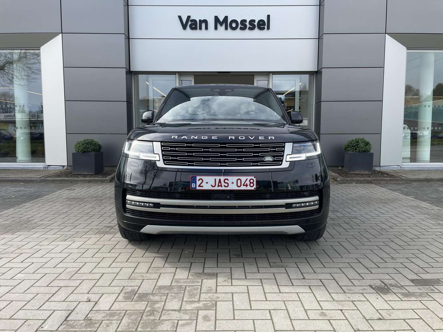 Land Rover Range Rover P460e SE EDITION - 2025 - Joinsteer - #2