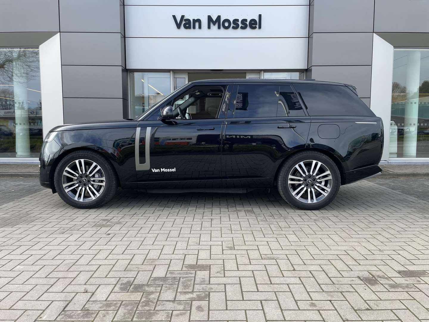 Land Rover Range Rover P460e SE EDITION - 2025 - Joinsteer - #3