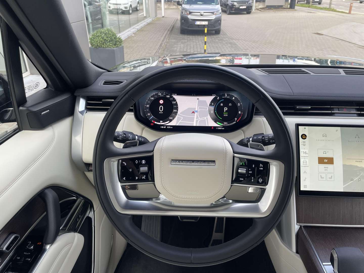 Land Rover Range Rover P460e SE EDITION - 2025 - Joinsteer - #12