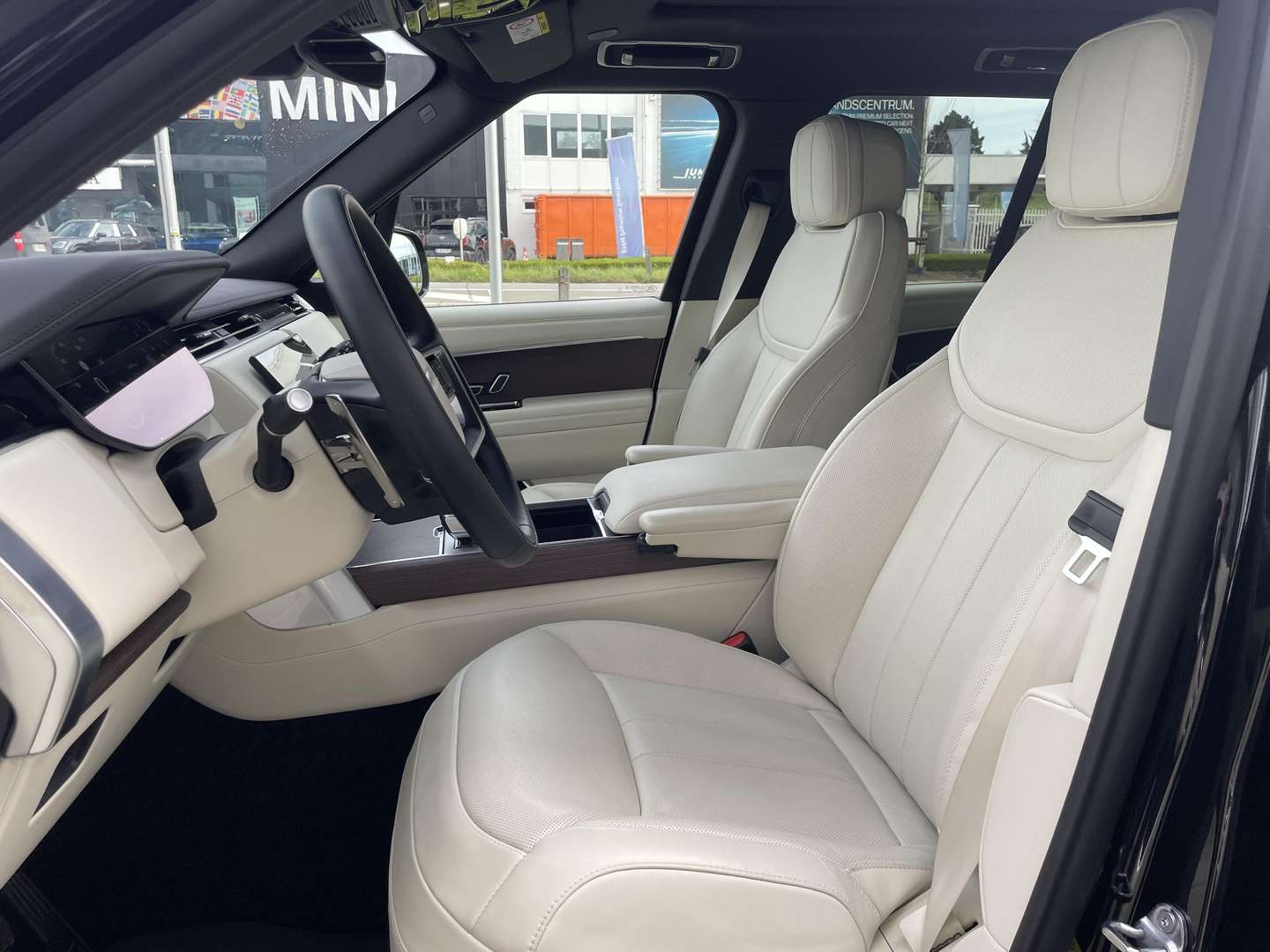 Land Rover Range Rover P460e SE EDITION - 2025 - Joinsteer - #29