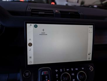 Land Rover Defender 90 D200 S KAMERA NAVI AHK LED 360° — photo 11