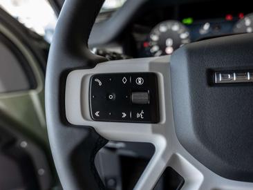 Land Rover Defender 90 D200 S KAMERA NAVI AHK LED 360° — photo 15