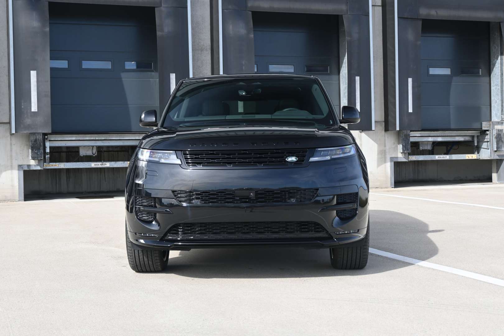 Land Rover Range Rover Sport Santorini Momentum Edition 3.0 P460e PHEV - 2026 - Joinsteer - #4
