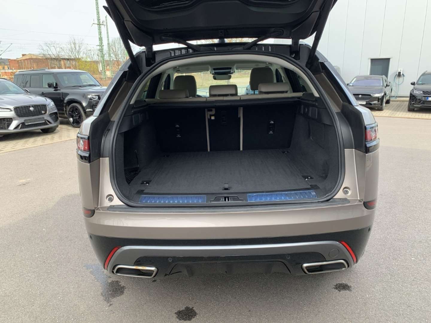 Land Rover Range Rover Velar D300 AWD R-DYNAMIC SE MATRIX - 2023 - Joinsteer - #14