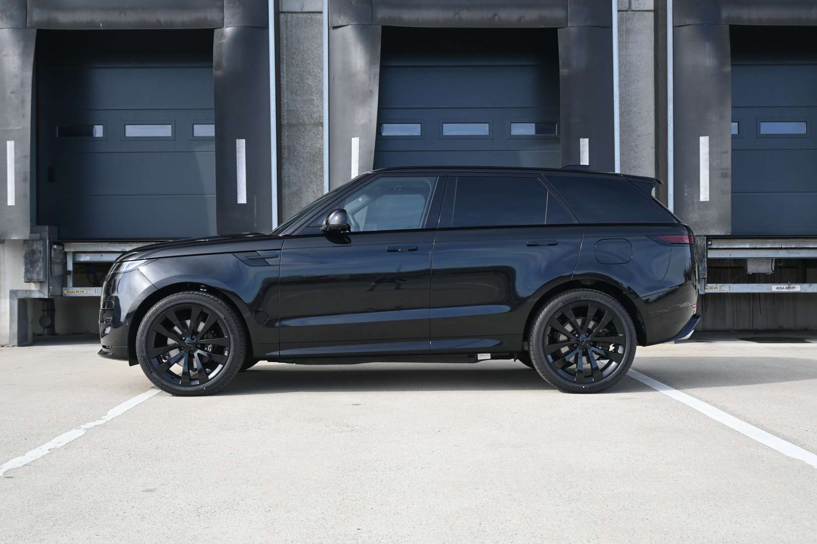 Land Rover Range Rover Sport Santorini Momentum Edition 3.0 P460e PHEV - 2026 - Joinsteer - #8