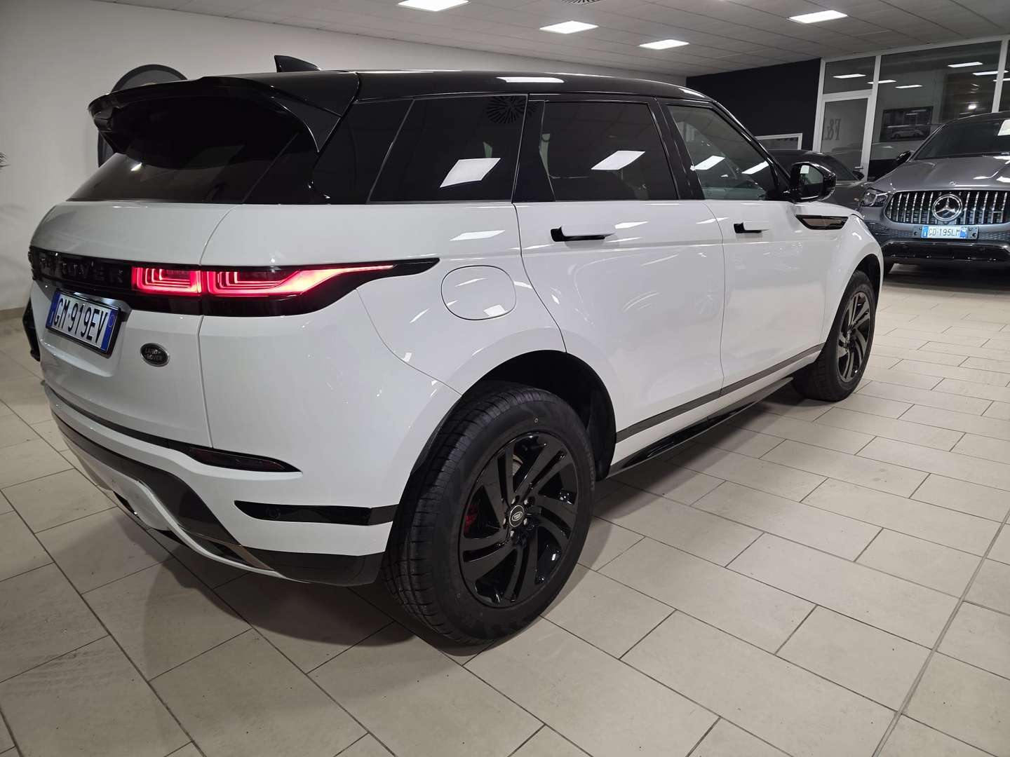 Land Rover Range Rover Evoque 2.0d I4 Mhev R-Dynamic Awd 163cv Auto - 2022 - Joinsteer - #2