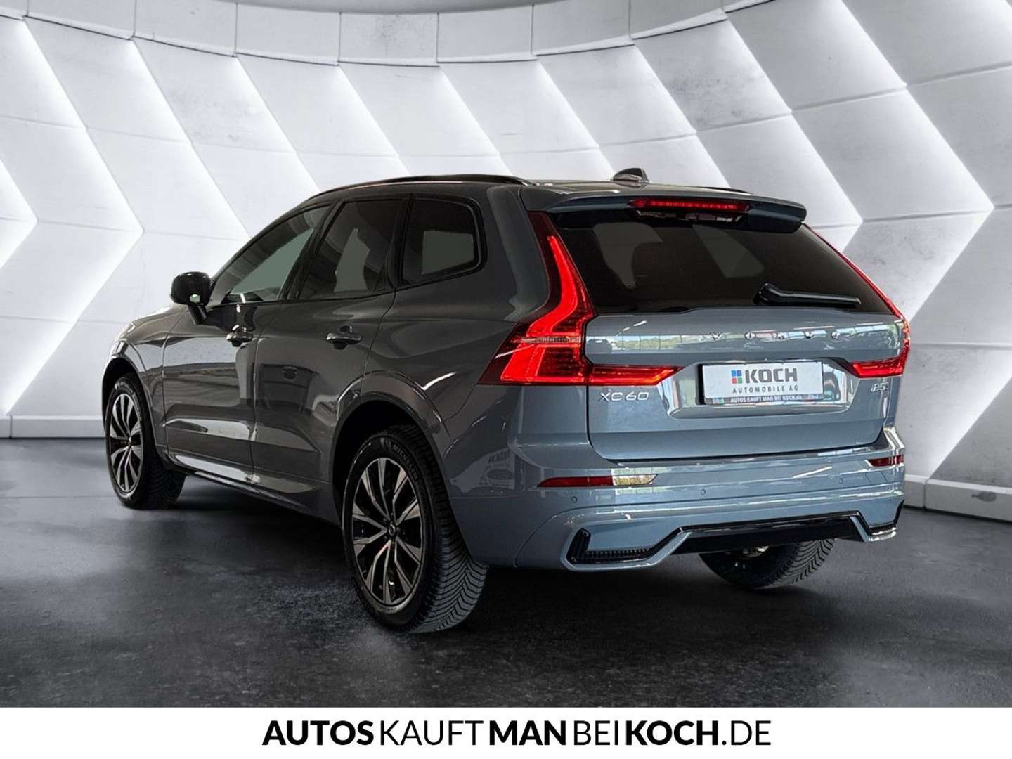Volvo XC60 B5 Plus - 2024 - Joinsteer - #2