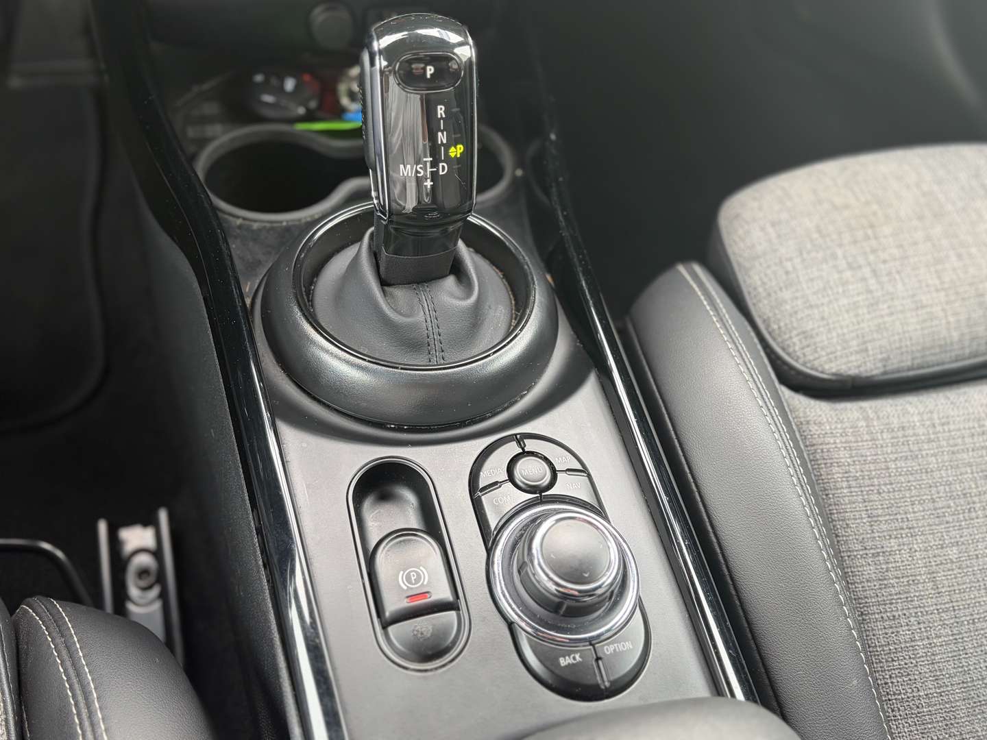 Mini Clubman COOPER - 2024 - Joinsteer - #21