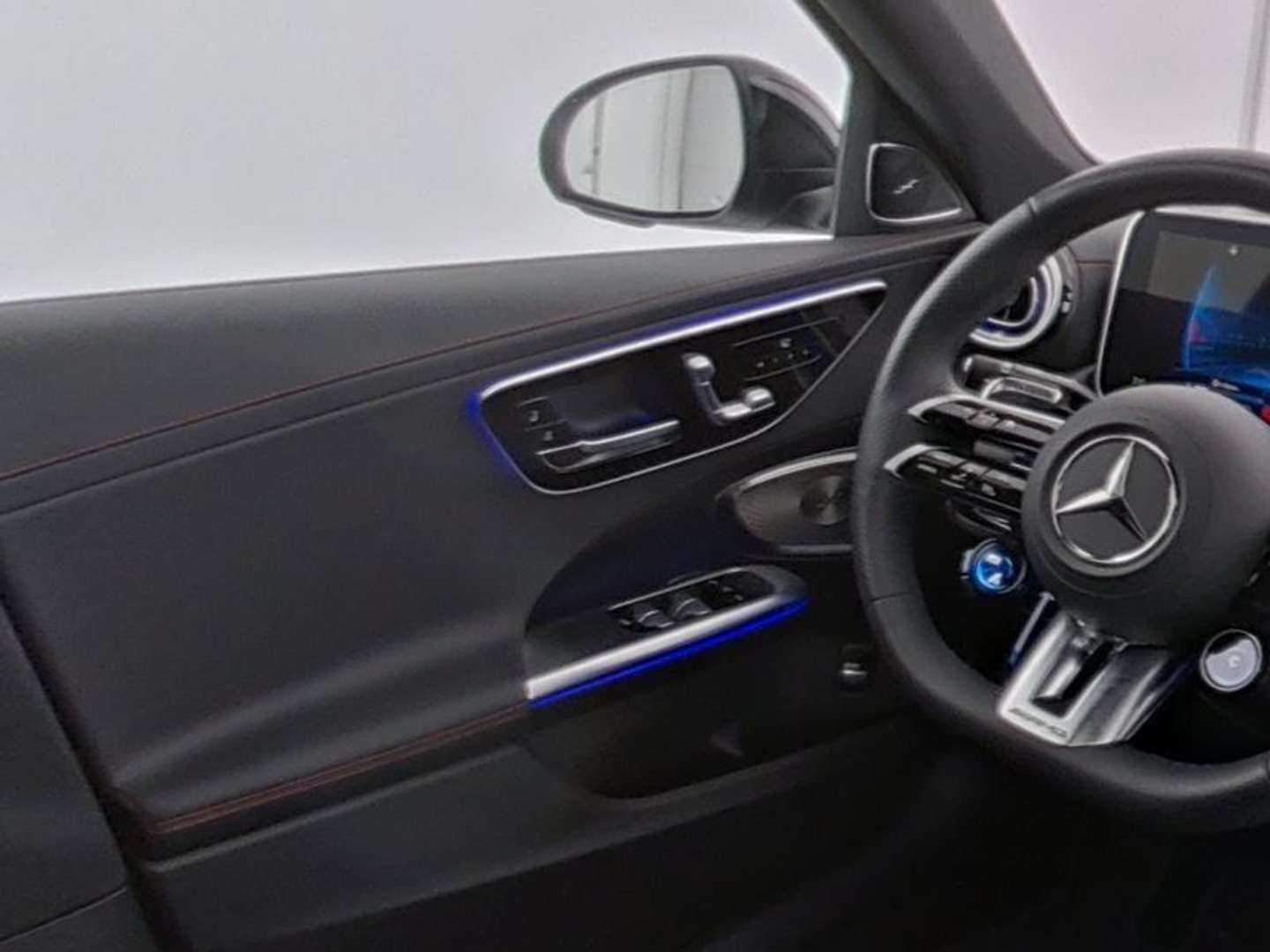 Mercedes Classe C 43 AMG 43 Night Edition - 2025 - Joinsteer - #9