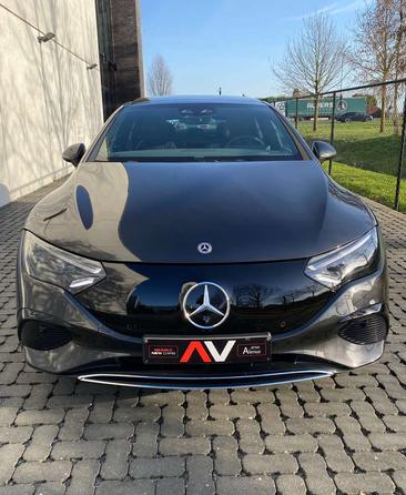 Mercedes EQE 300 — photo 3