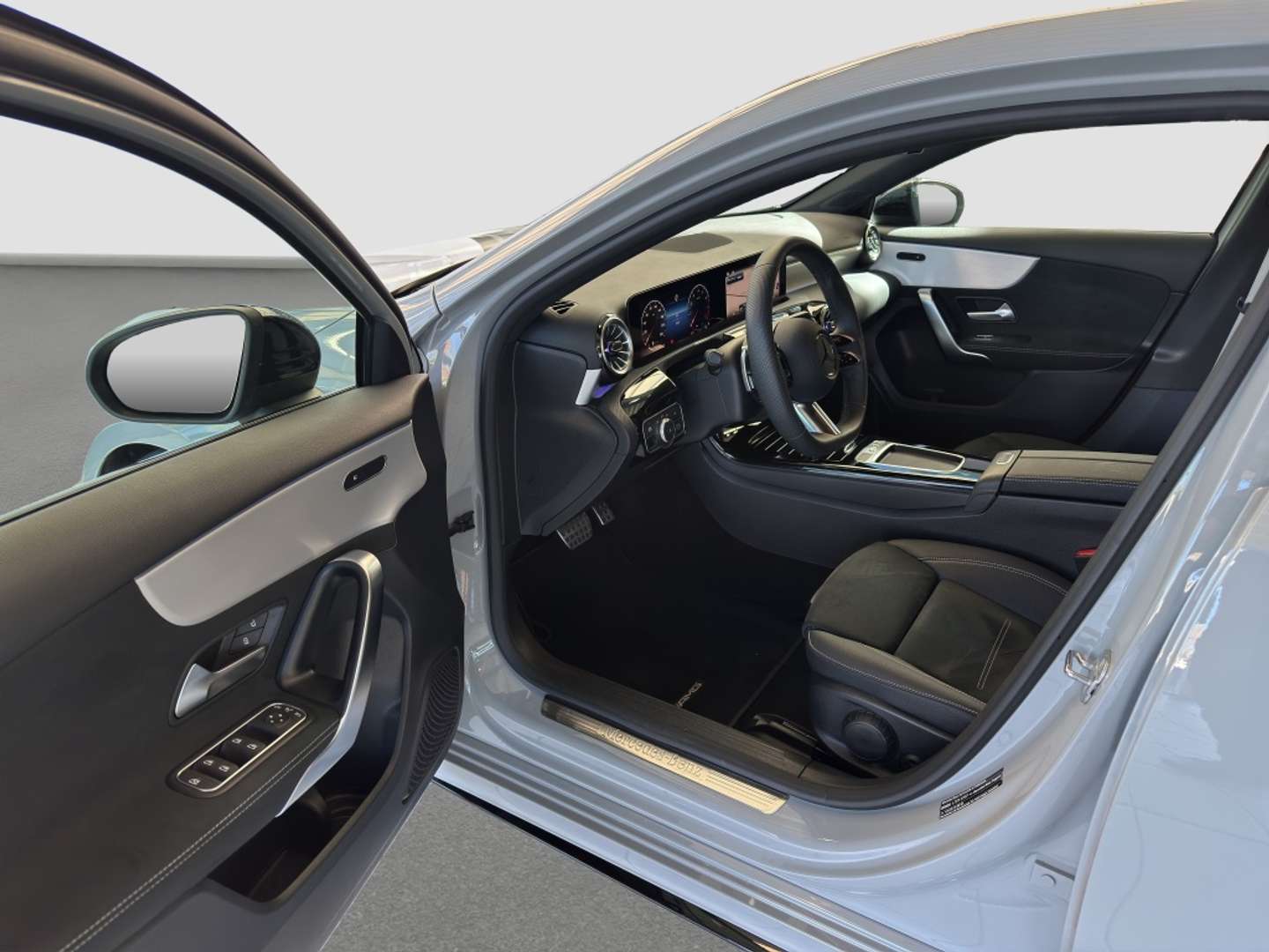 Mercedes Classe A 200 AMG Line - 2025 - Joinsteer - #13