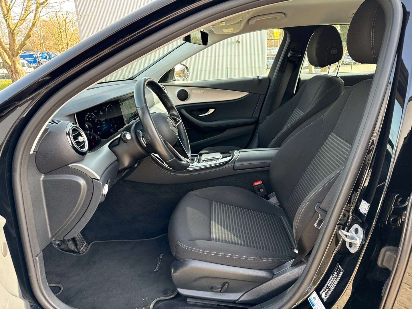 Mercedes Classe E Break 300 Avantgarde - 2022 - Joinsteer - #11