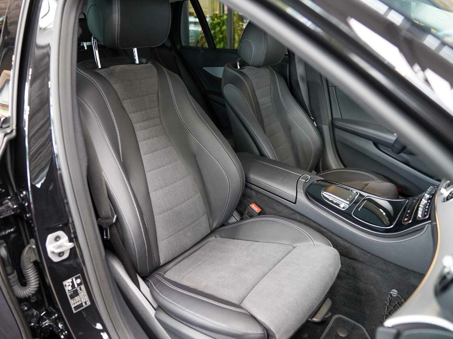 Mercedes Classe E 220 AMG-Line - 2022 - Joinsteer - #7