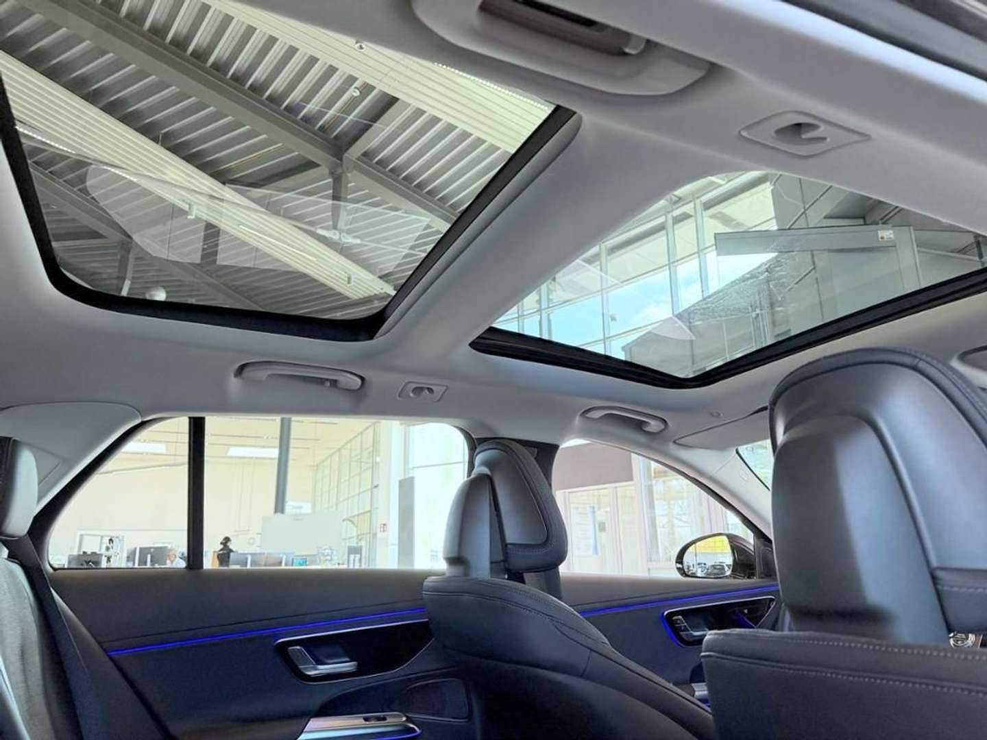 Mercedes Classe E 200 AVANTGARDE - 2025 - Joinsteer - #5