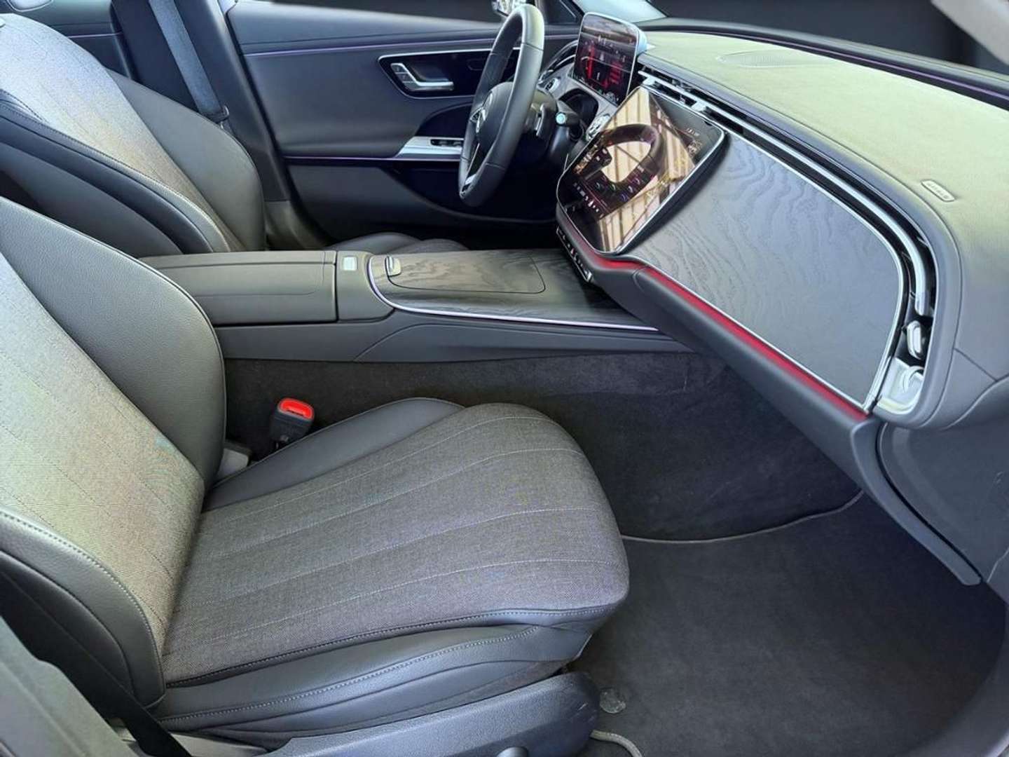Mercedes Classe E 200 AVANTGARDE - 2025 - Joinsteer - #6