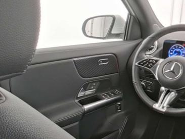 Mercedes EQA 250 Progressive — photo 8