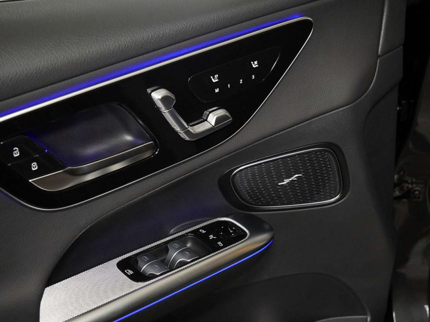 Mercedes GLC 300 Avantgarde - 2025 - Joinsteer - #12