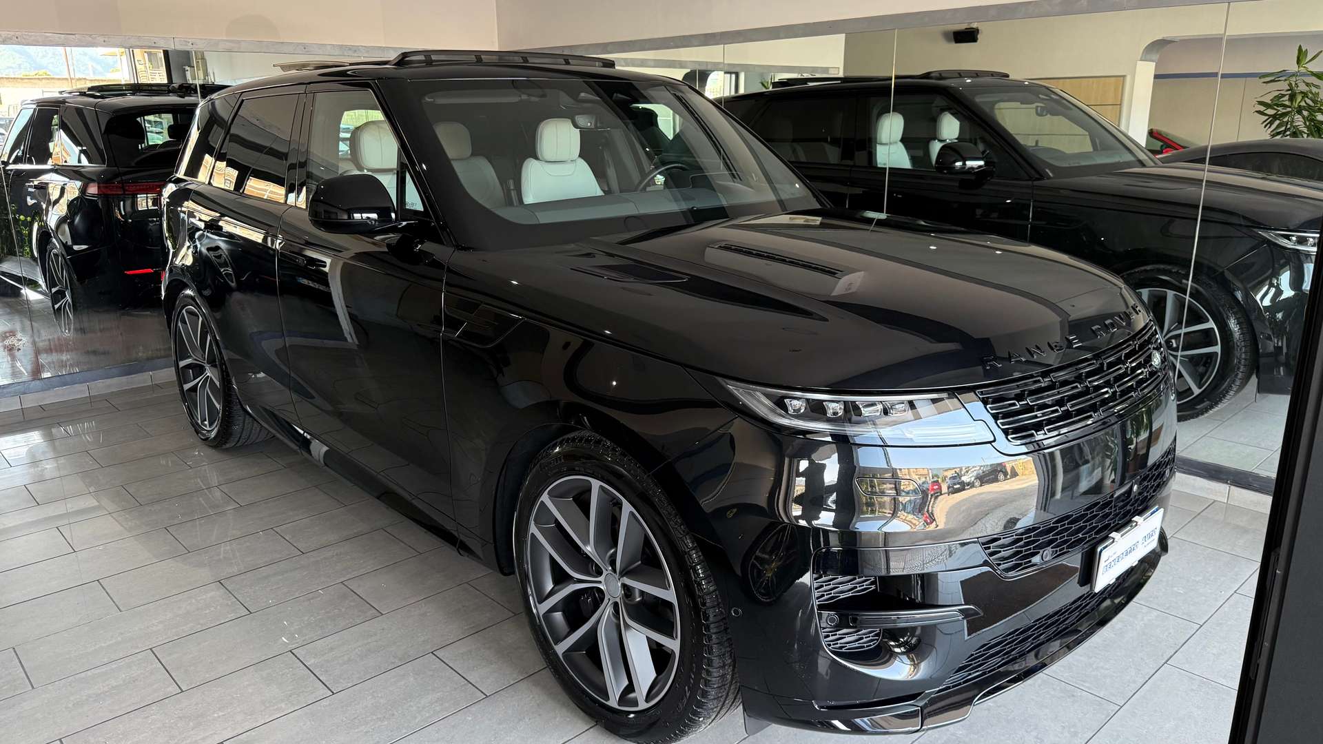 Land Rover Range Rover Sport D250 Dynamic - 2024 - Joinsteer - #1