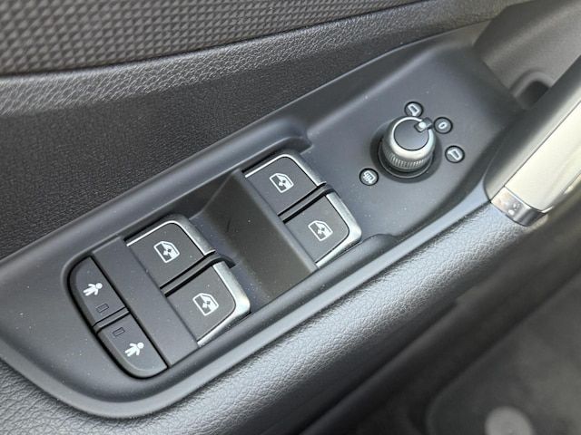 Audi Q2 Advanced 35 TFSI S Tronic - 2025 - Joinsteer - #11
