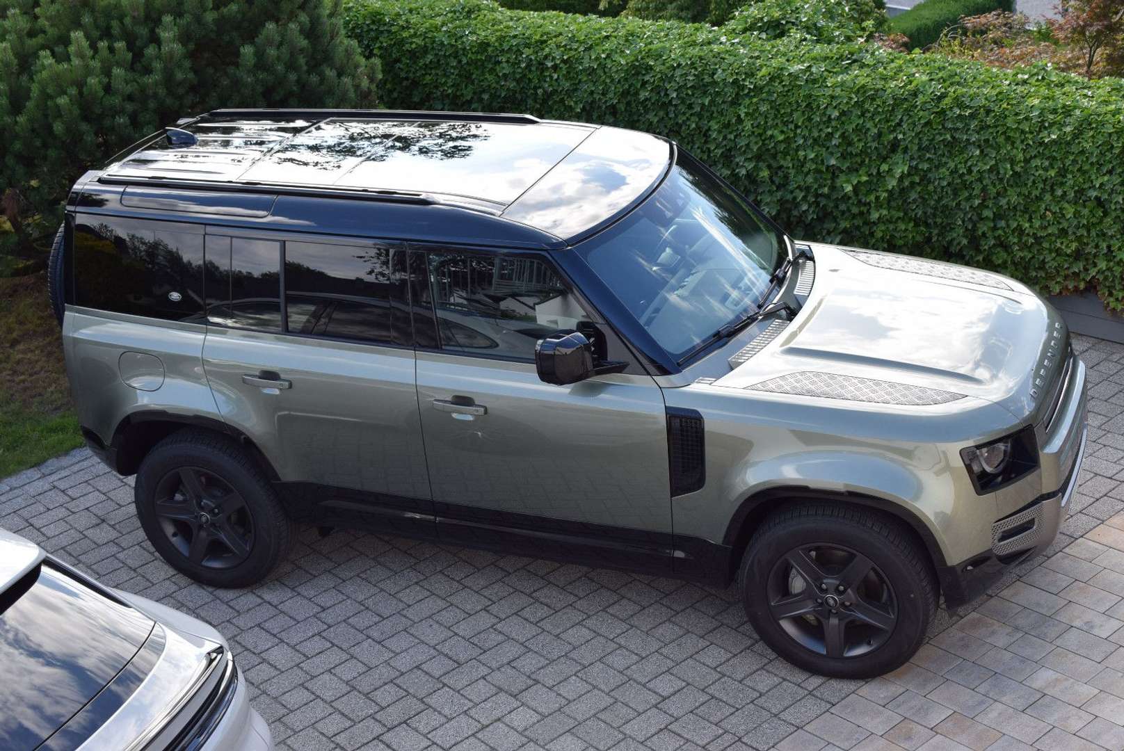 Land Rover Defender 110 D300 X-Dynamic SE - 2023 - Joinsteer - #8