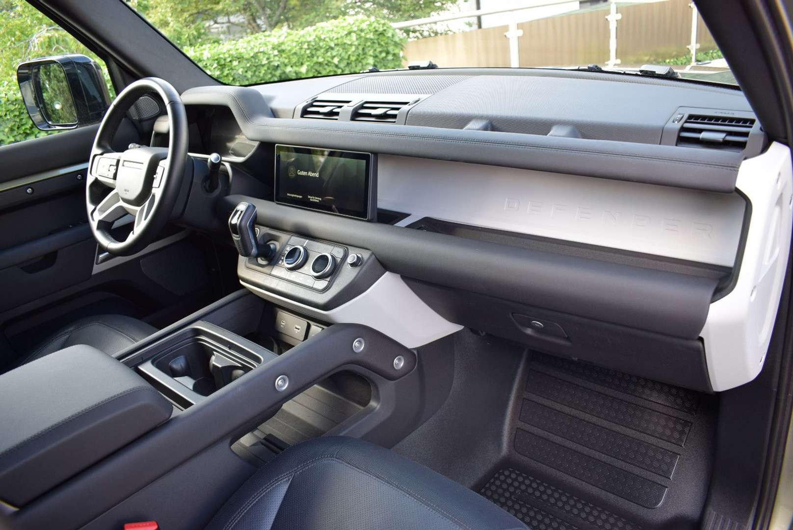 Land Rover Defender 110 D300 X-Dynamic SE - 2023 - Joinsteer - #13
