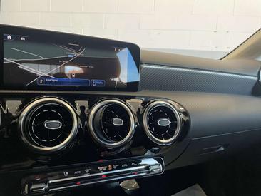 Mercedes Classe A 180 PROGRESSIVE — photo 13