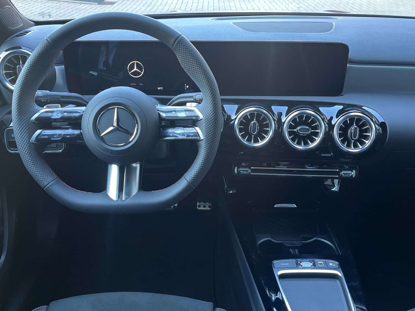 Mercedes Classe A 200 AMG Line - 2025 - Joinsteer - #7
