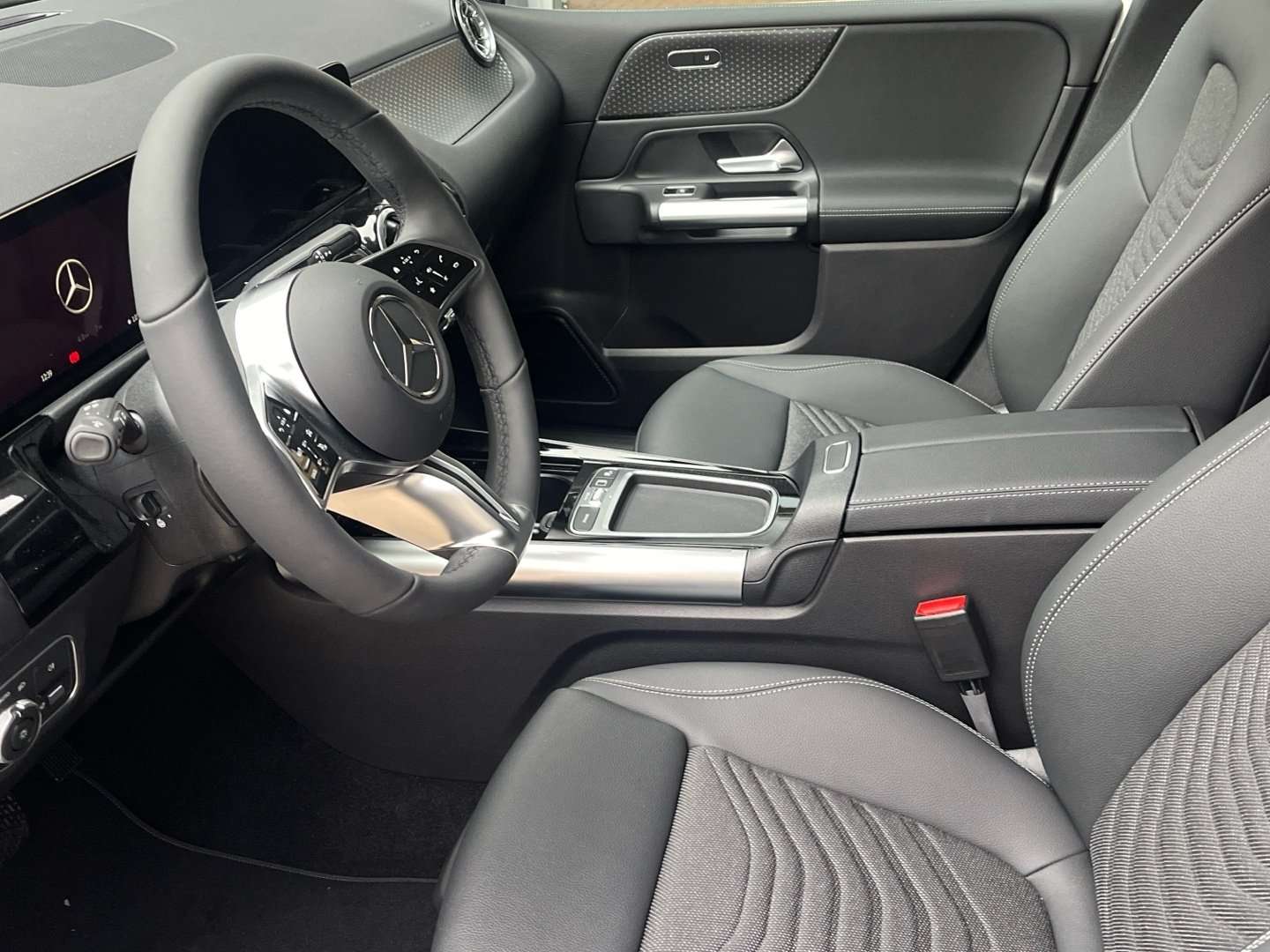 Mercedes Classe B 200 Progressive - 2025 - Joinsteer - #9
