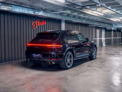 Porsche Macan S