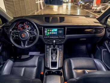 Porsche Macan S — photo 6