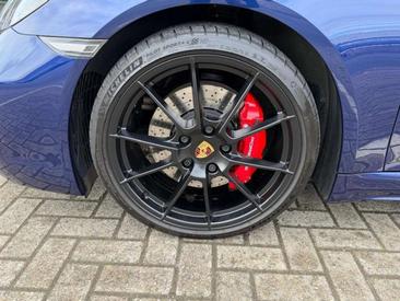 Porsche 718 Boxster GTS — photo 8