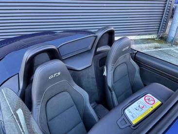 Porsche 718 Boxster GTS — photo 16