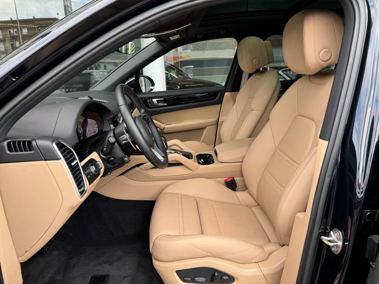 Porsche Cayenne III Platinum Edition E-Hybrid - 2022 - Joinsteer - #5
