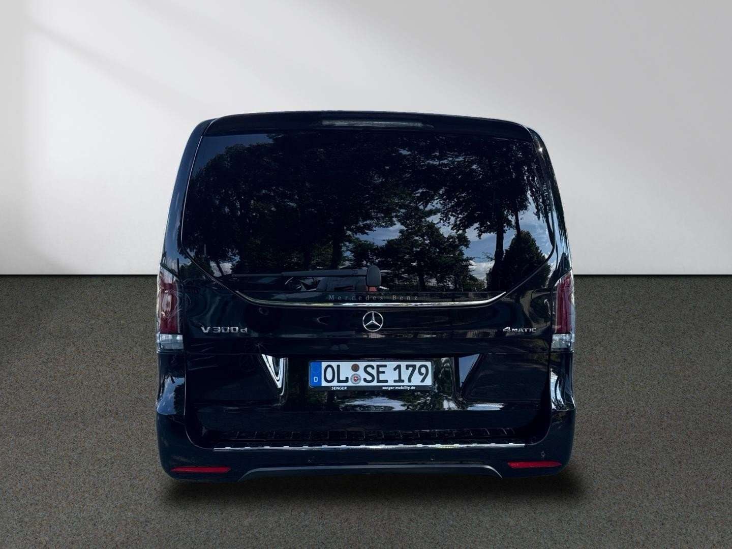 Mercedes V-Class 300 Avantgarde - 2025 - Joinsteer - #4