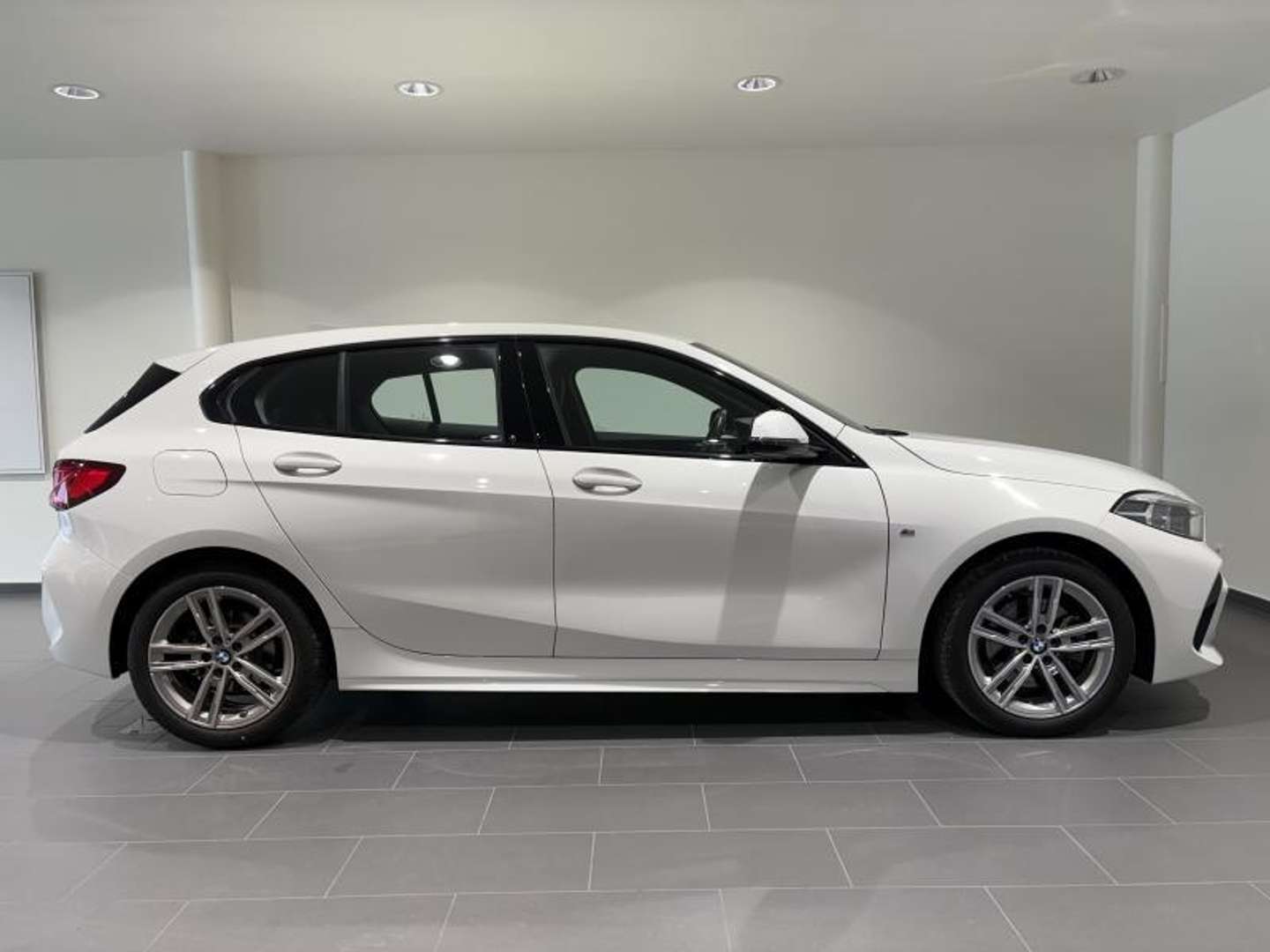 BMW Série 1 Hatch 118 - 2024 - Joinsteer - #3