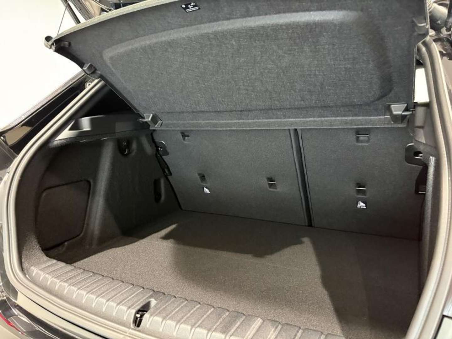 BMW Série 1 Hatch 118 - 2024 - Joinsteer - #18