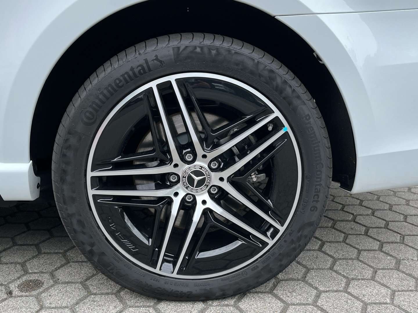 Mercedes V-Class 300 AMG Line - 2024 - Joinsteer - #6