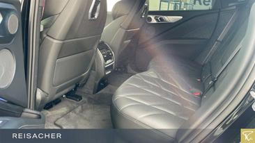 BMW XM — photo 4