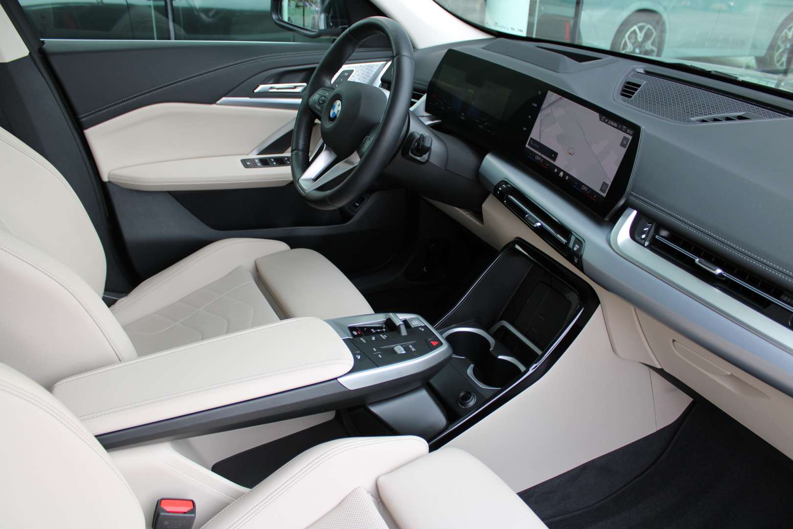 BMW X1 XLine SDrive20i - 2025 - Joinsteer - #4