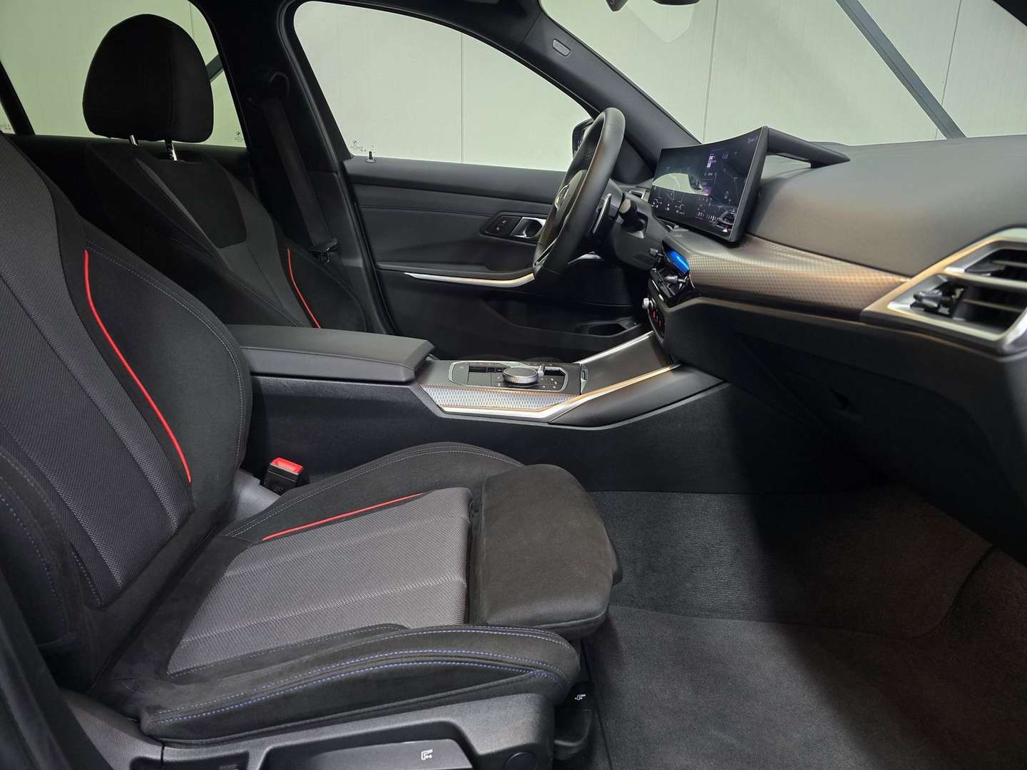 BMW Série 3 M Sport 320i - 2025 - Joinsteer - #14