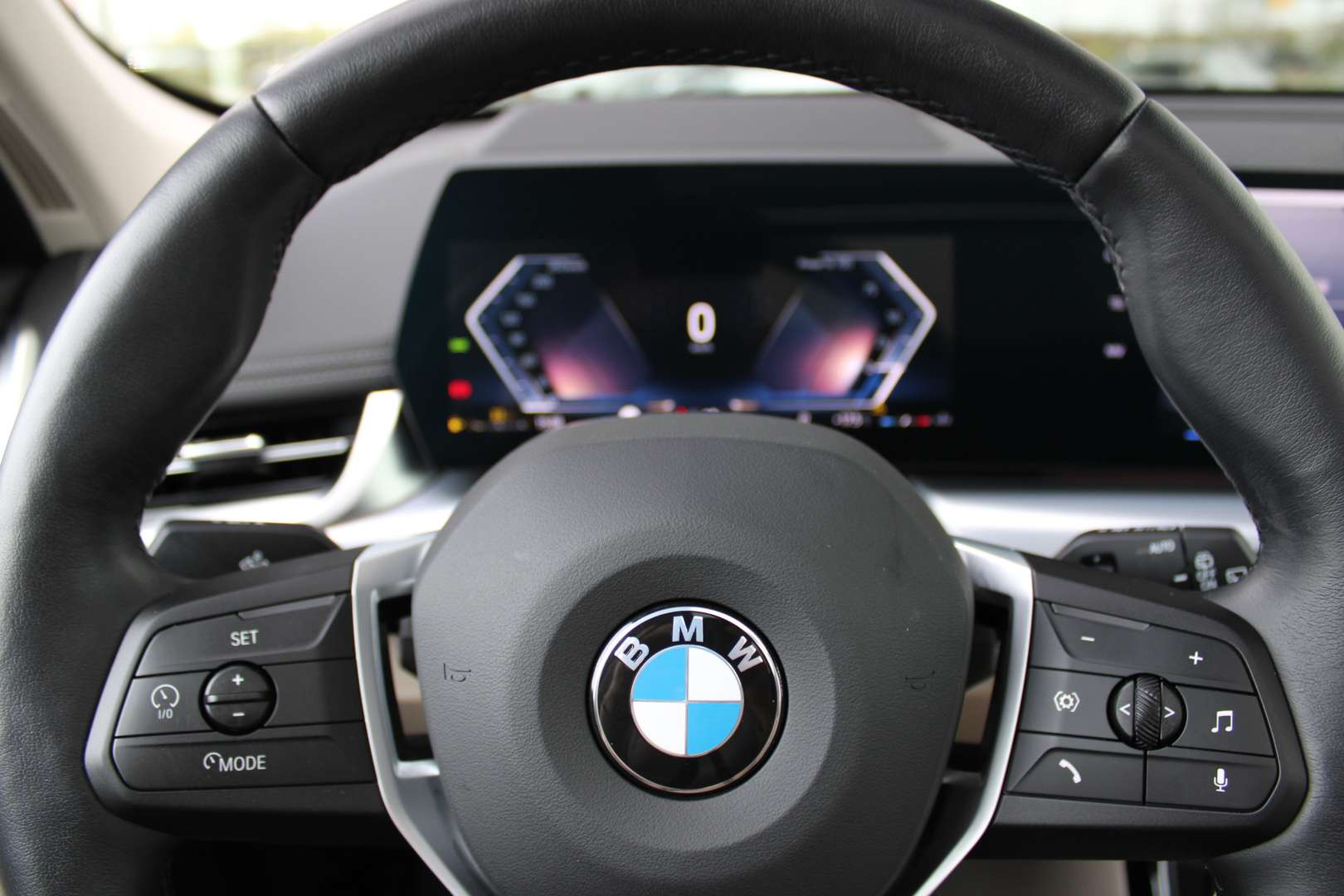 BMW X1 XLine SDrive20i - 2025 - Joinsteer - #17