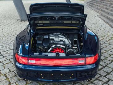 Porsche 993 Carrera 4S — photo 4